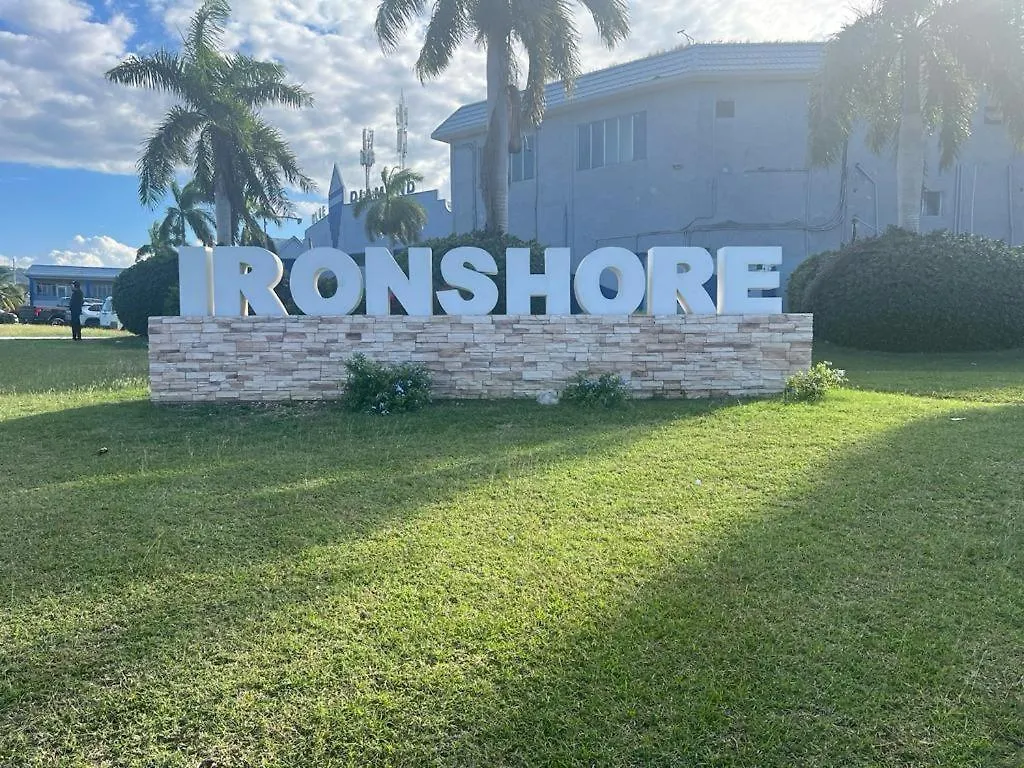 Ironshore Seaview Appartement Montego Bay